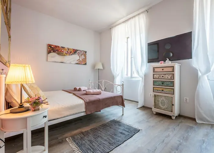 Old Romantic 3 * Πούλα