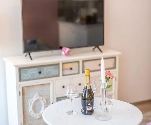 Apartman Old Romantic 3 *