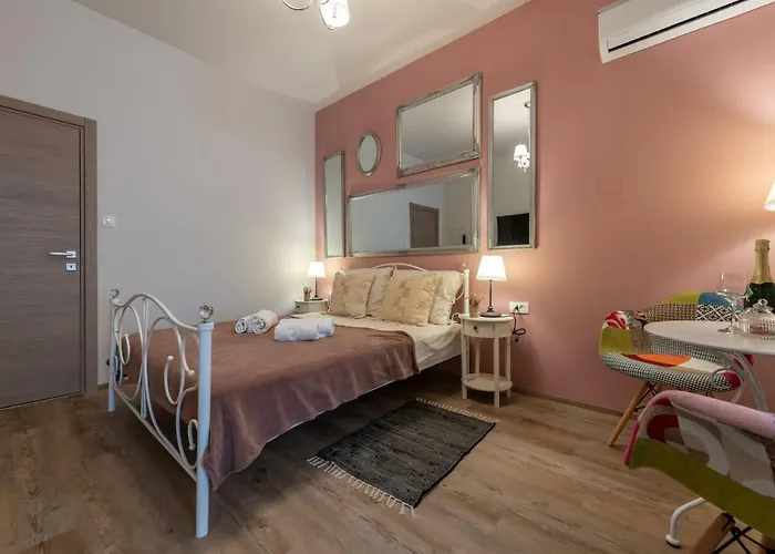 Apartman Old Romantic 3 *