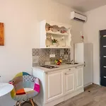 Old Romantic 3 Apartment *