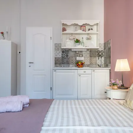 Lägenhet Old Romantic 3 *