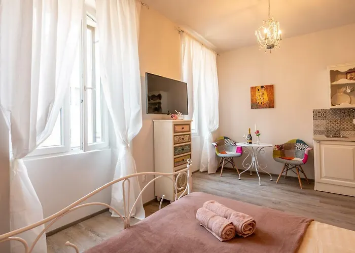 Old Romantic 3 풀라